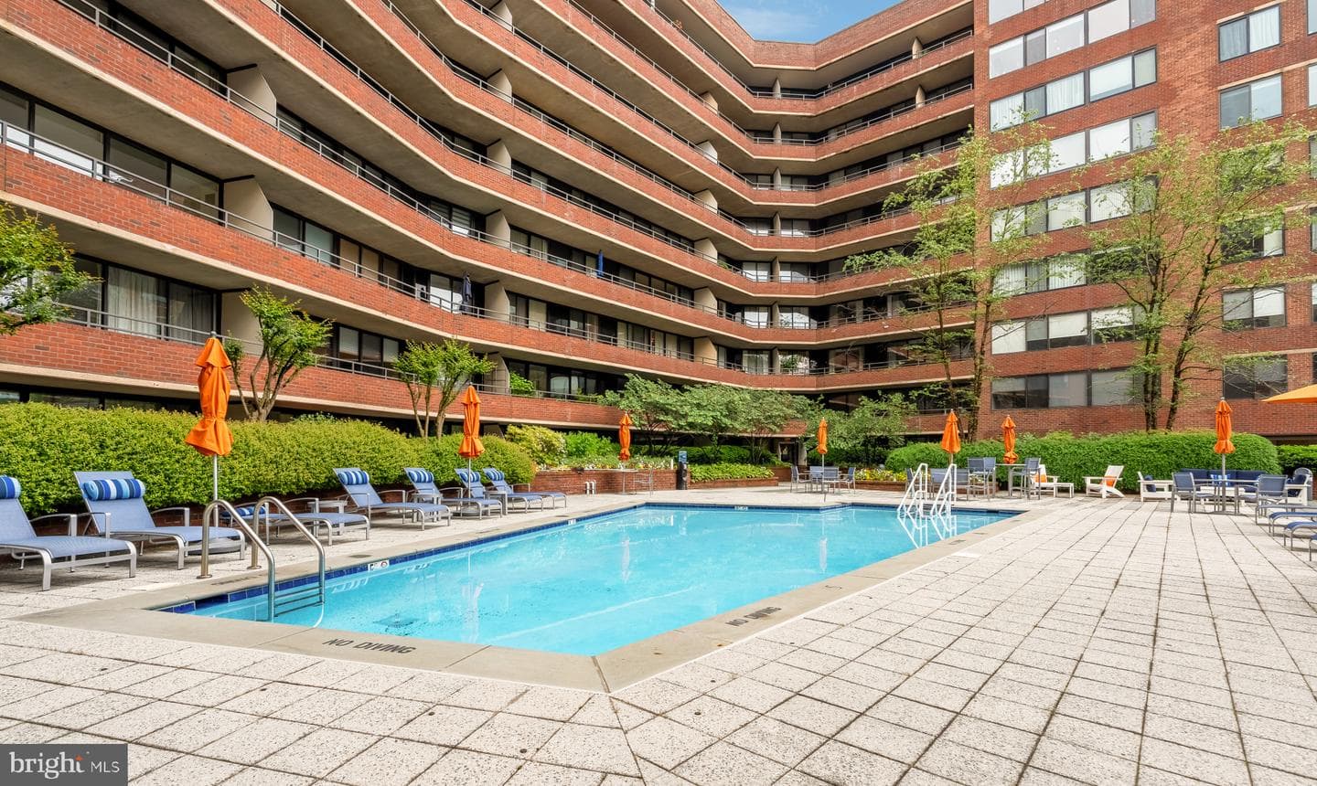 2555 Pennsylvania Avenue NW #617 & 618 photo 50