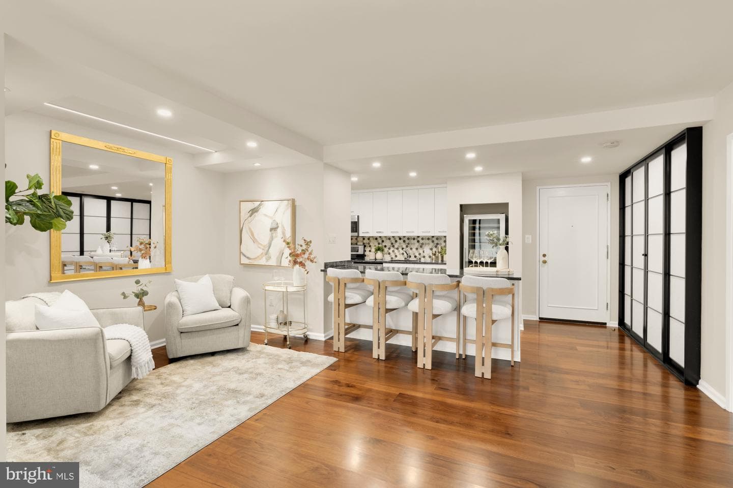 2555 Pennsylvania Avenue NW #617 & 618 photo 6