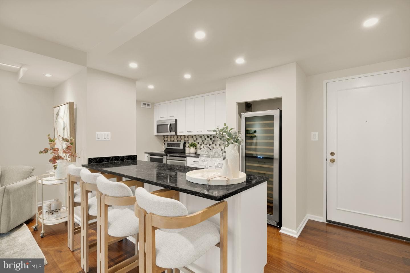 2555 Pennsylvania Avenue NW #617 & 618 photo 9