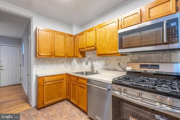 1217 Varnum Street NE photo 11