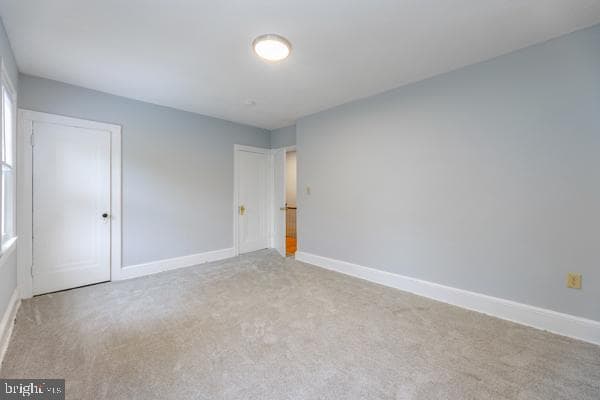 1217 Varnum Street NE photo 29