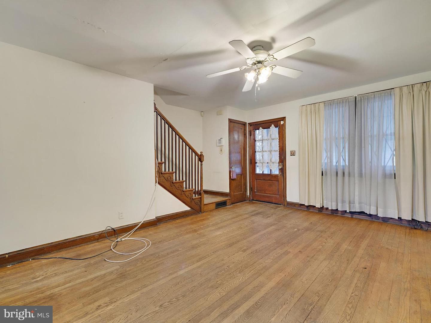 1742 Lyman Place NE photo 7
