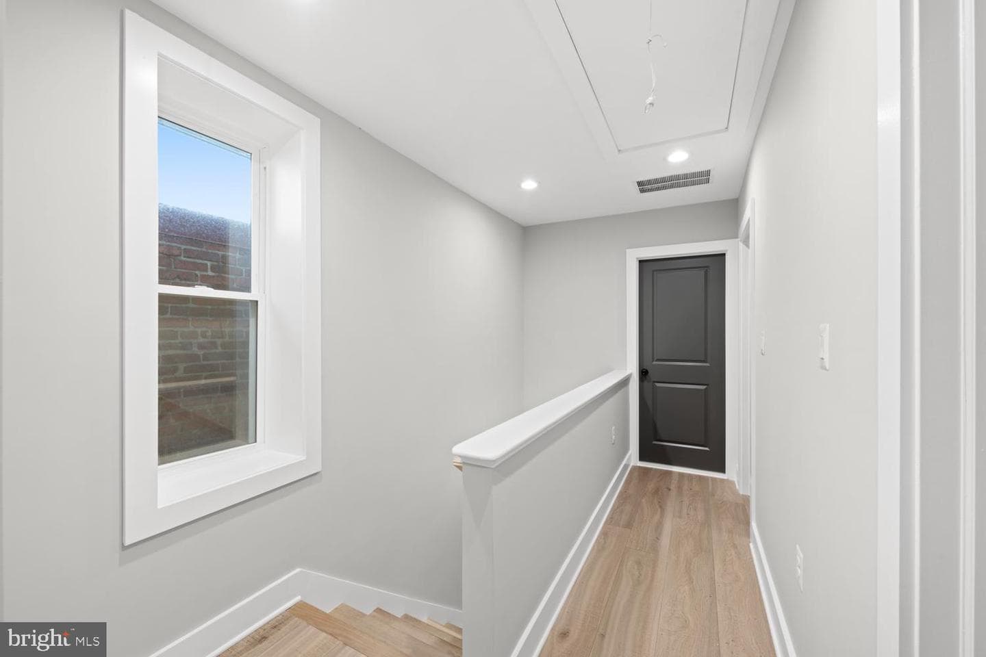 200 Bryant Street NE photo 23