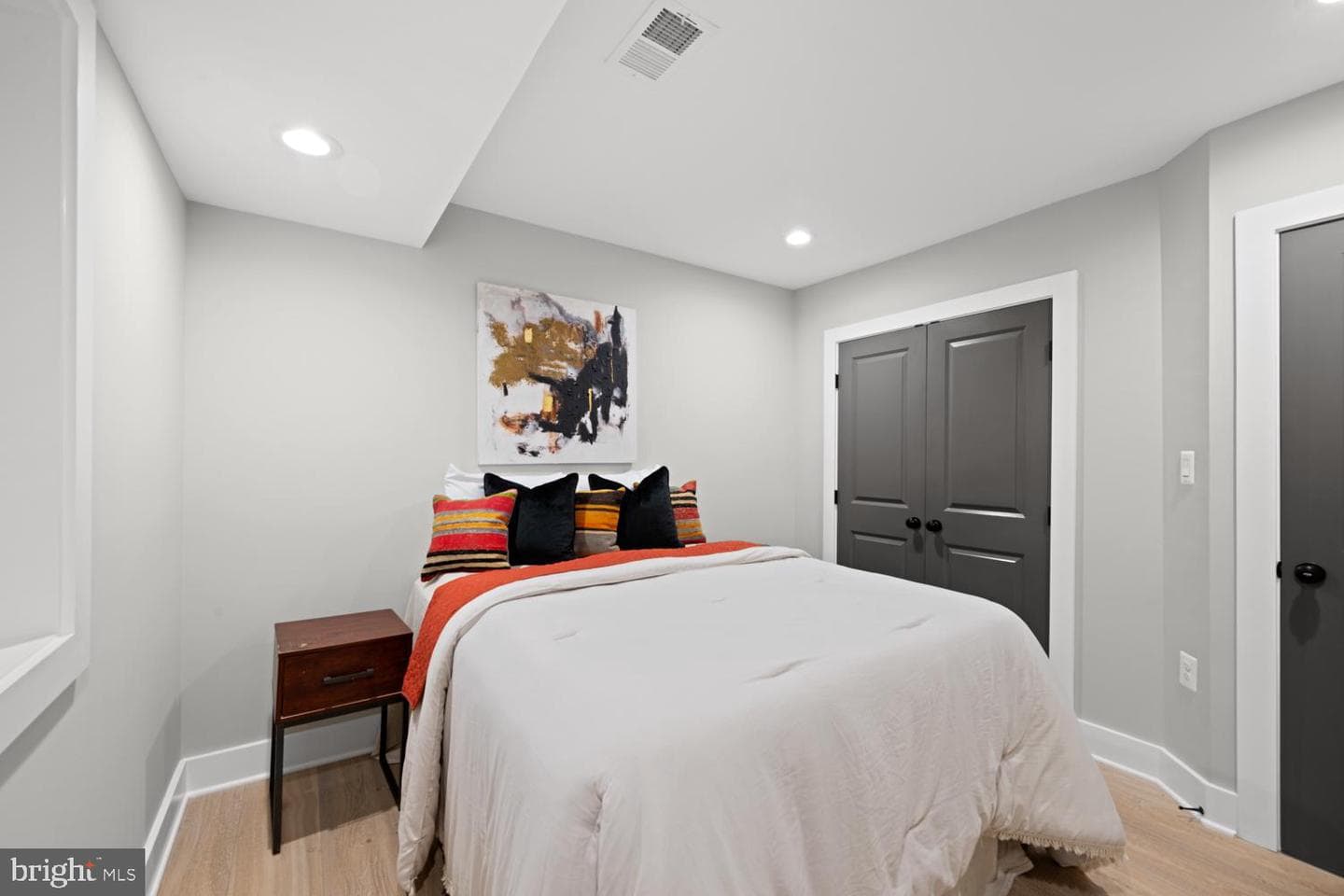 200 Bryant Street NE photo 35