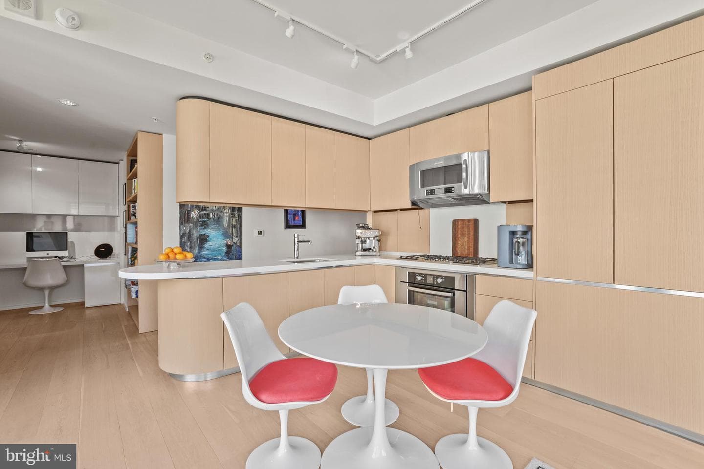 925 H Street NW #712 photo 10