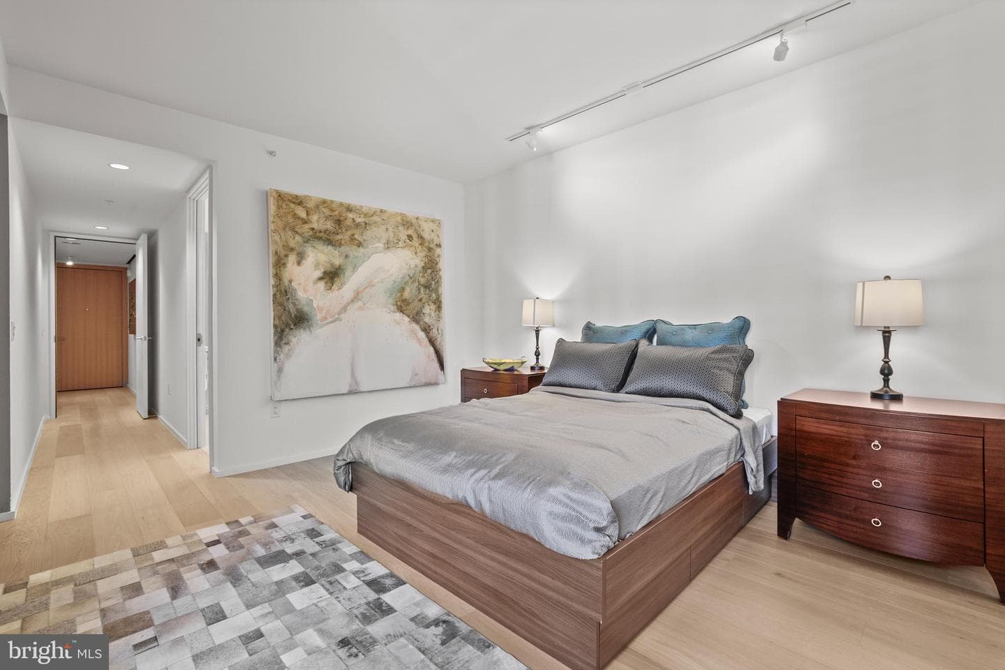 925 H Street NW #712 photo 15