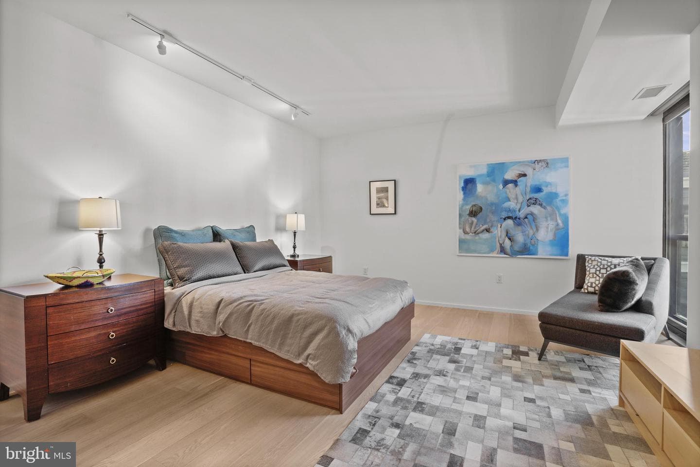 925 H Street NW #712 photo 16