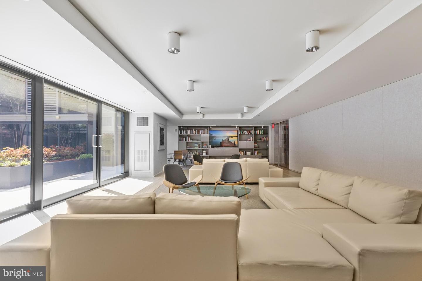 925 H Street NW #712 photo 41