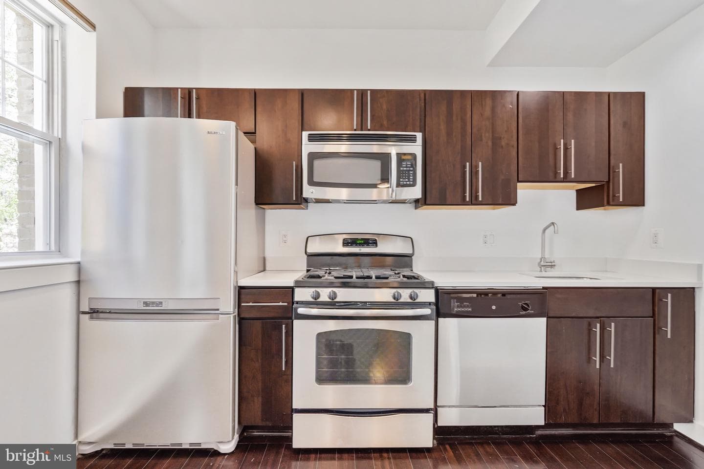 315 G Street NE #204 photo 5
