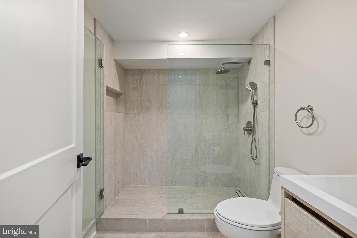 2833 27th Street NW photo 59