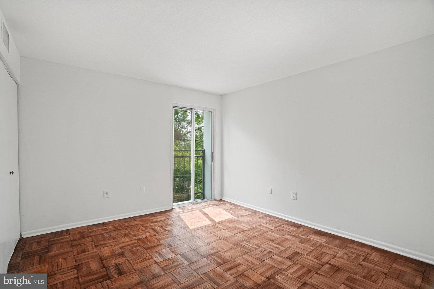 700 7th Street SW #707 photo 17