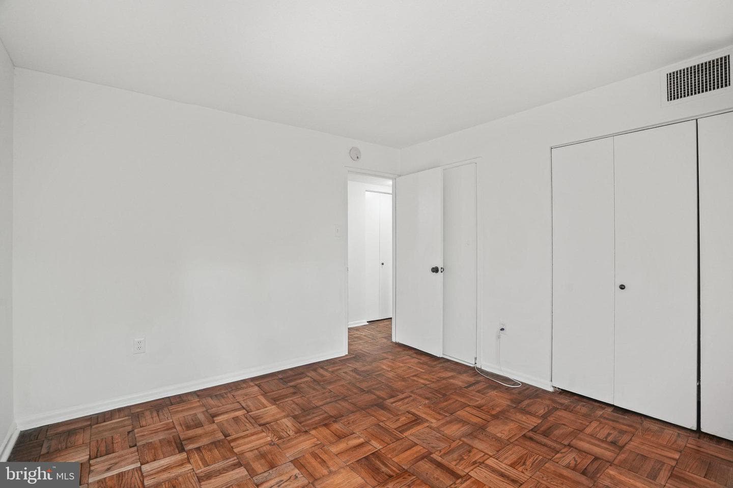 700 7th Street SW #707 photo 19