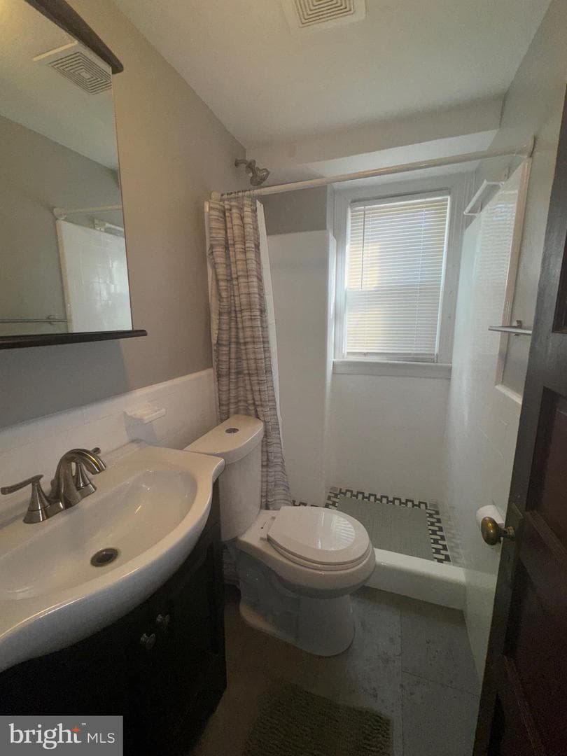 5608 1st Street NE photo 12