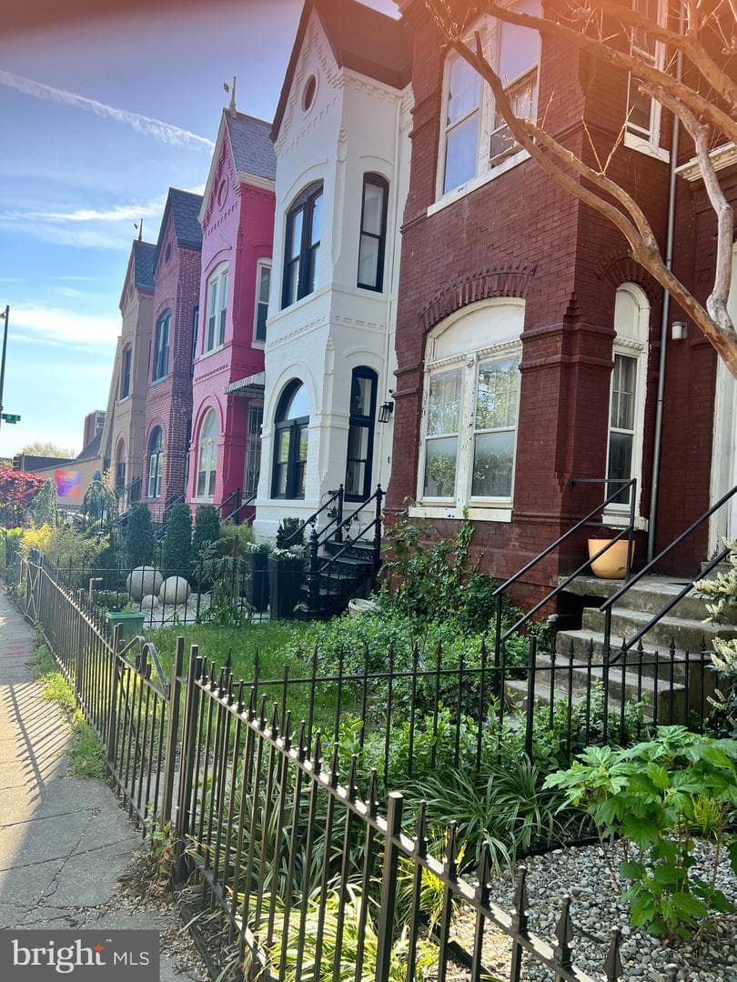 908 S Street NW photo 13