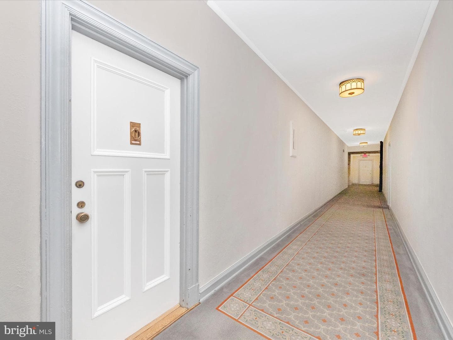 4000 Cathedral Avenue NW #706b photo 3