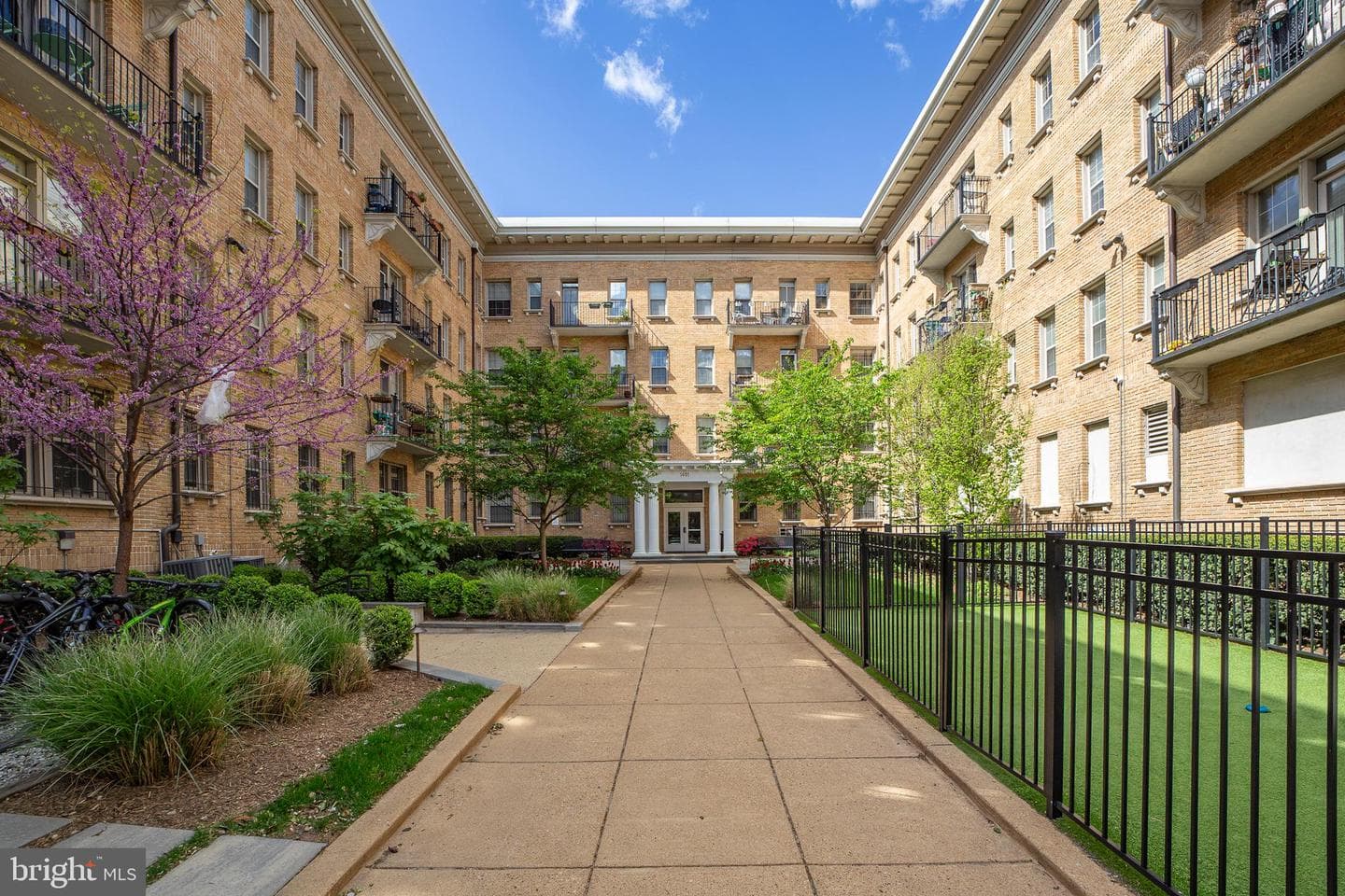 1401 Columbia Road NW #219, Washington