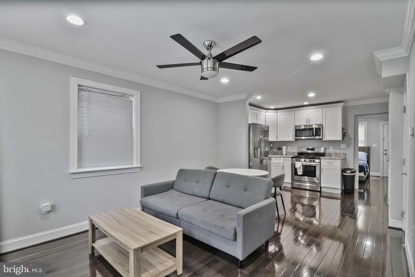 1423 Howard Road SE photo 8
