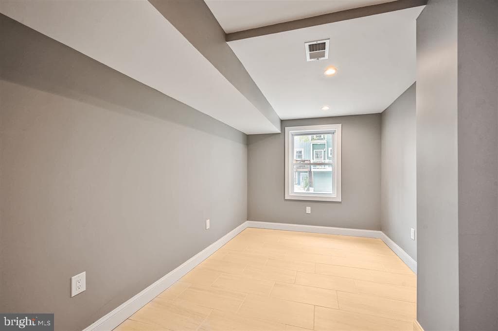 512 Peabody Street NW photo 21
