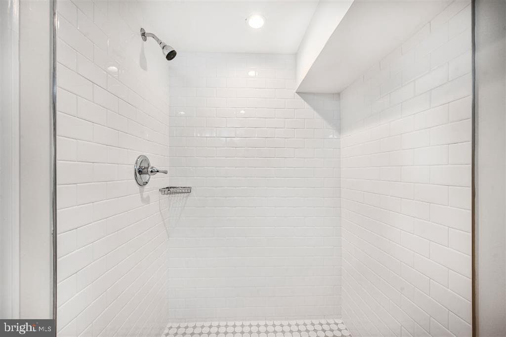 512 Peabody Street NW photo 26