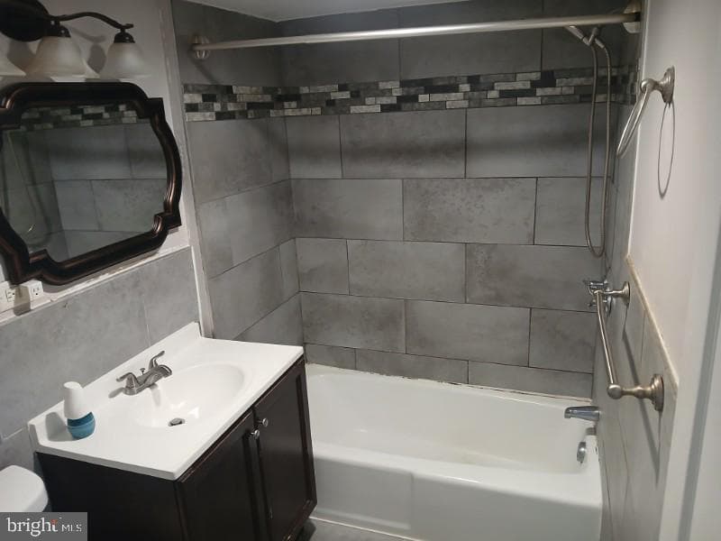2107 Fort Davis Street SE #201 photo 12