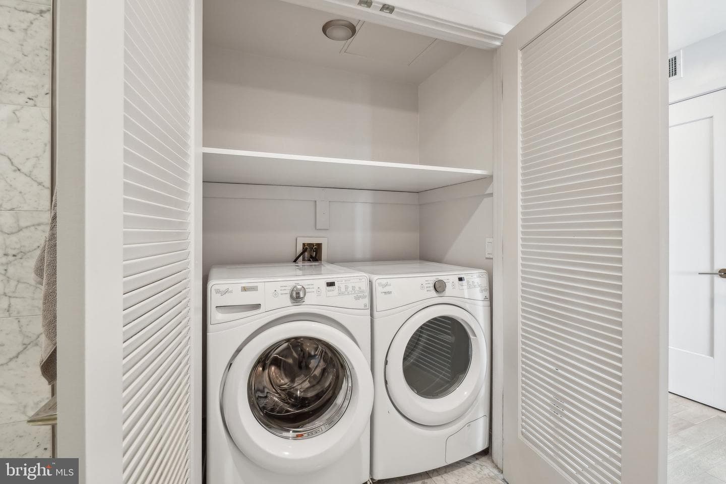 45 Sutton Square SW #602 photo 19