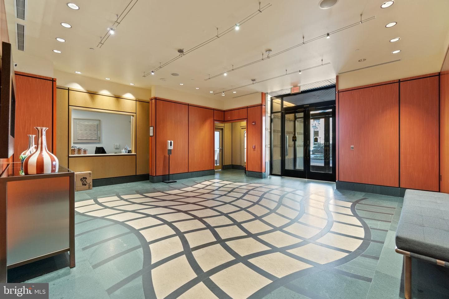 400 Massachusetts Avenue NW #207 photo 39