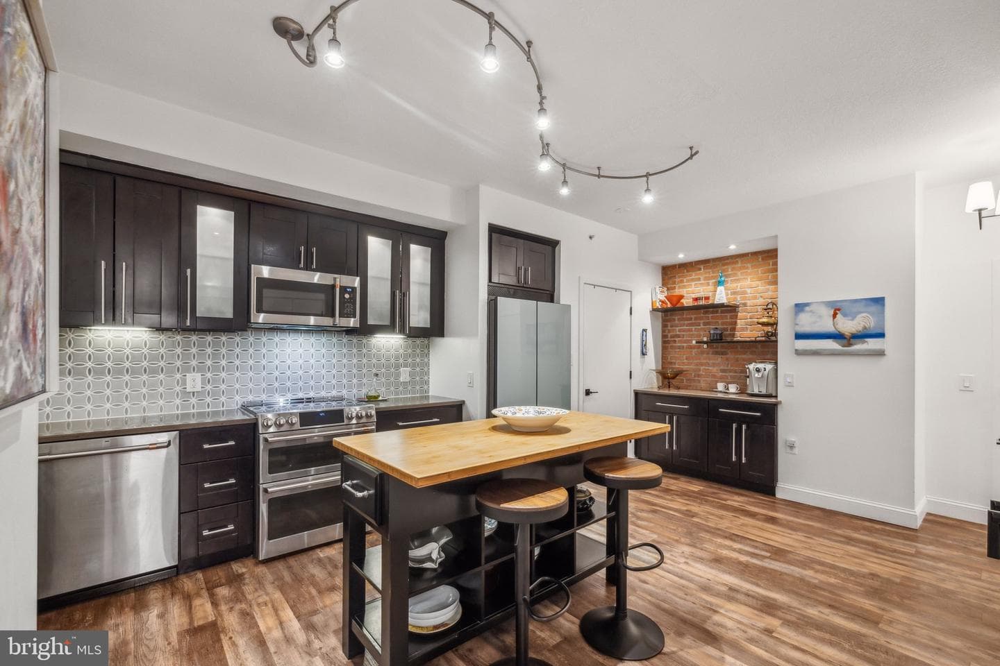 400 Massachusetts Avenue NW #207 photo 5