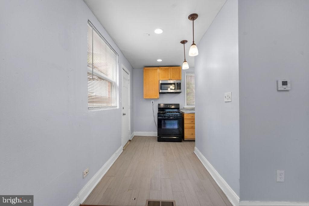 1671 Fort Dupont Street SE photo 8