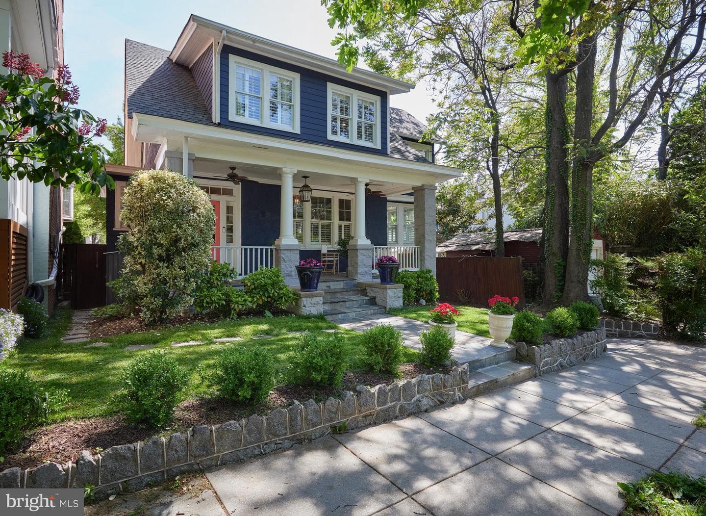2401 Tunlaw Road NW photo 3