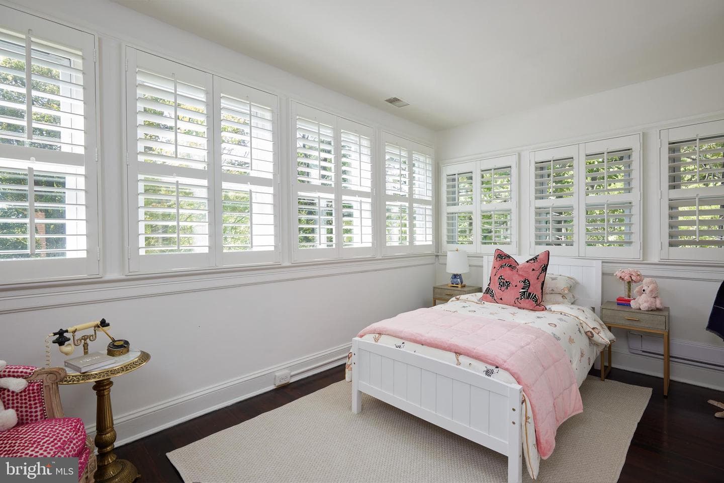 2401 Tunlaw Road NW photo 40