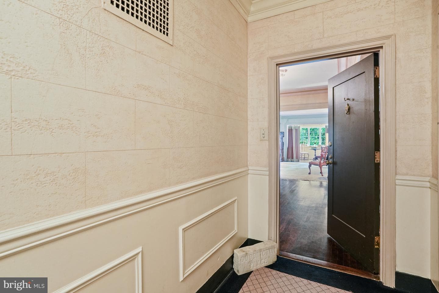3901 Connecticut Avenue NW #402 photo 4