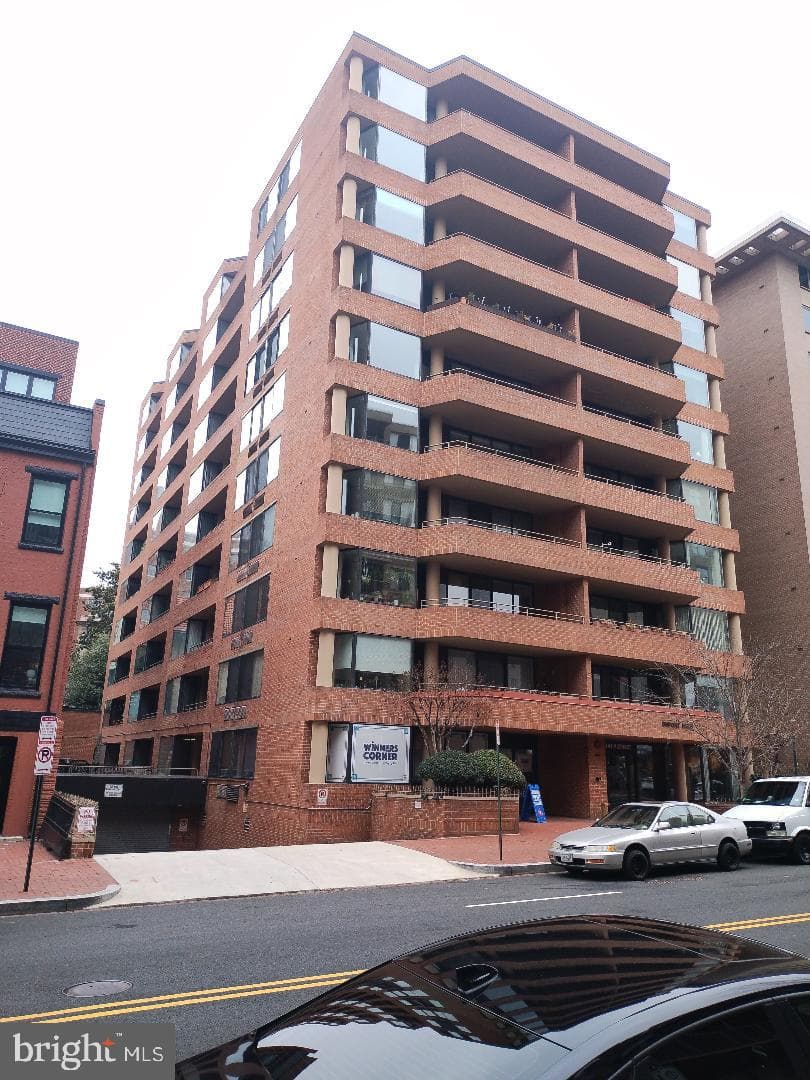2141 P Street NW #202 photo 4