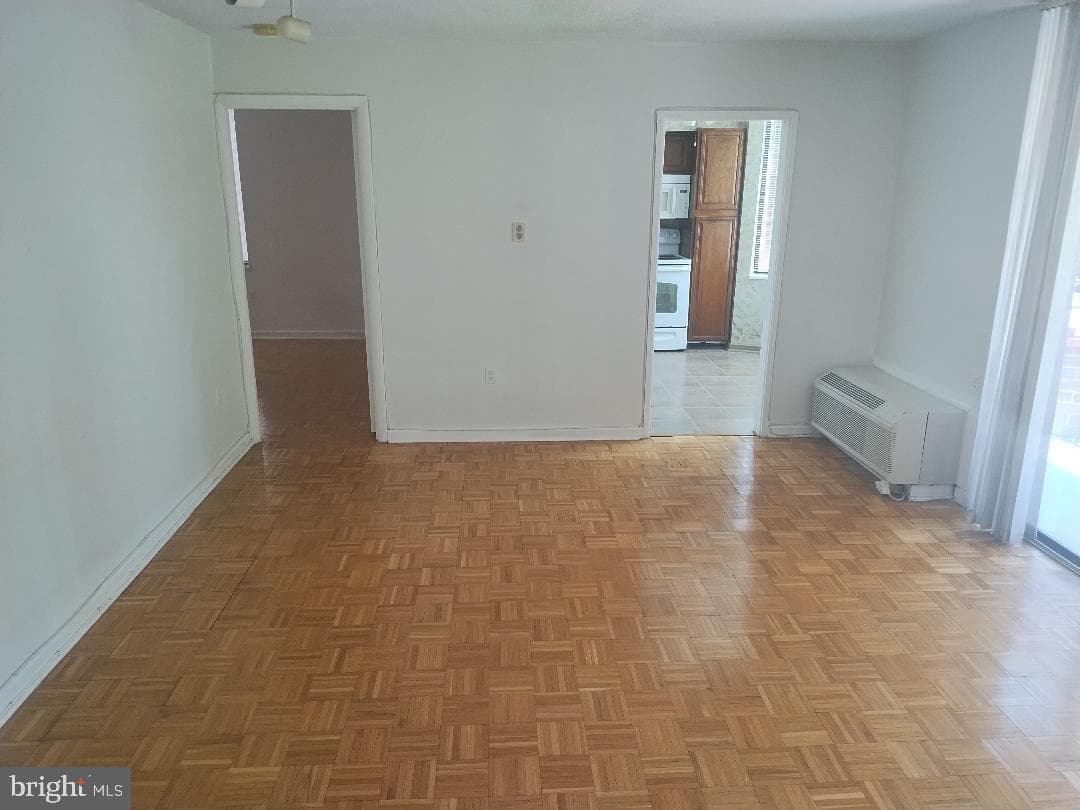 2141 P Street NW #202 photo 5