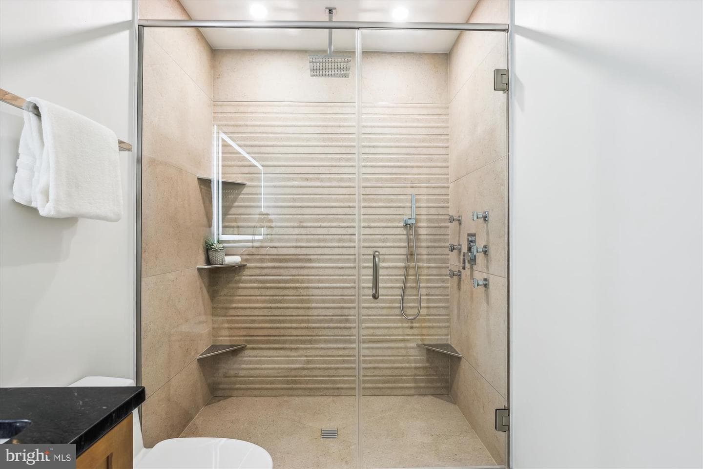 1333 Taylor Street NW photo 30