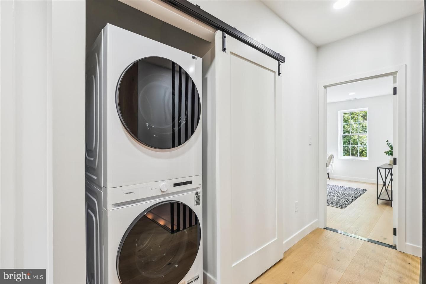 1333 Taylor Street NW photo 32
