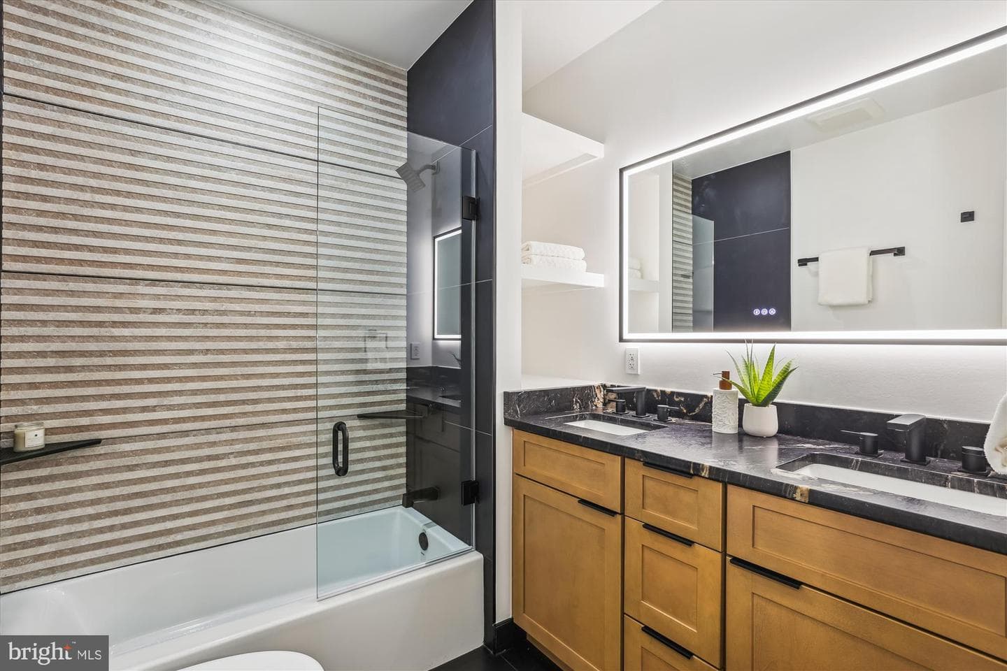 1333 Taylor Street NW photo 37