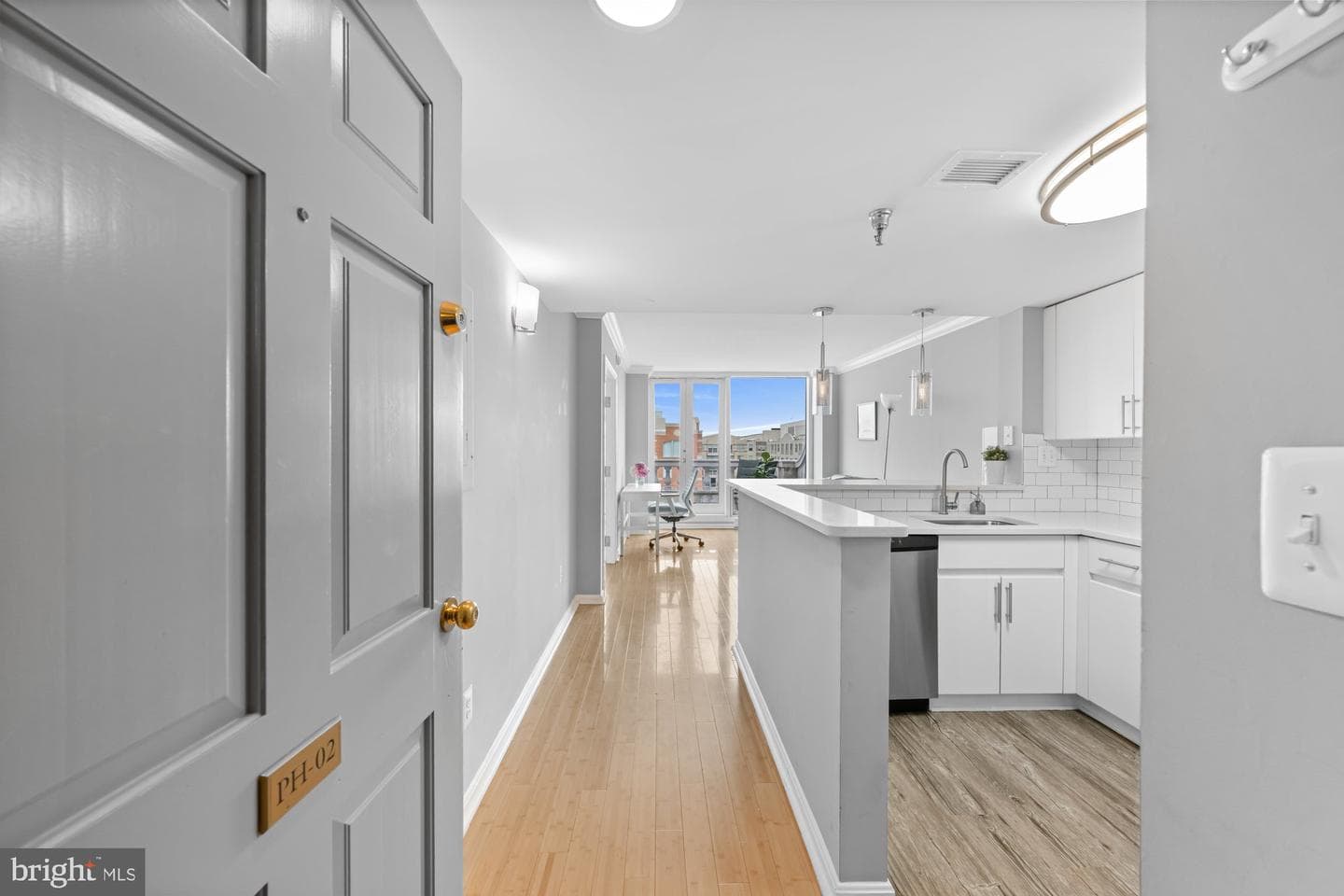 701 Pennsylvania Avenue NW #ph2