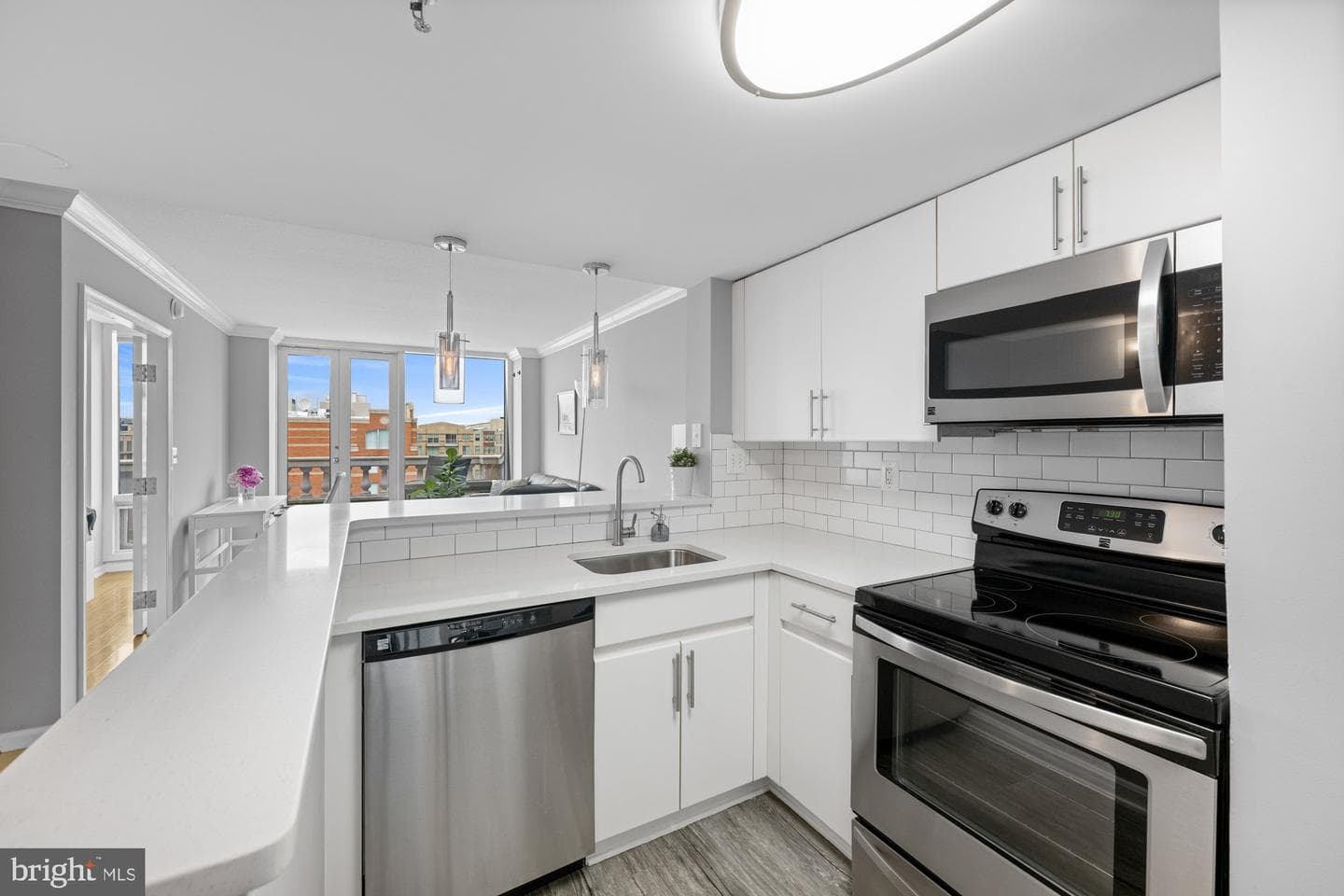 701 Pennsylvania Avenue NW #ph2 photo 4