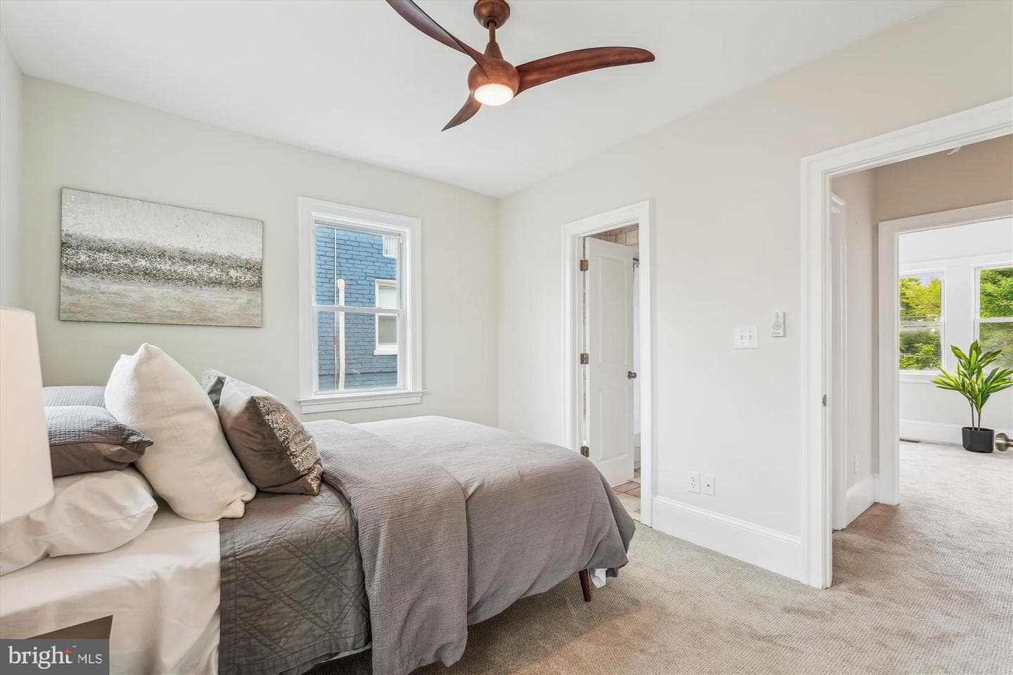 519 Somerset Place NW photo 13