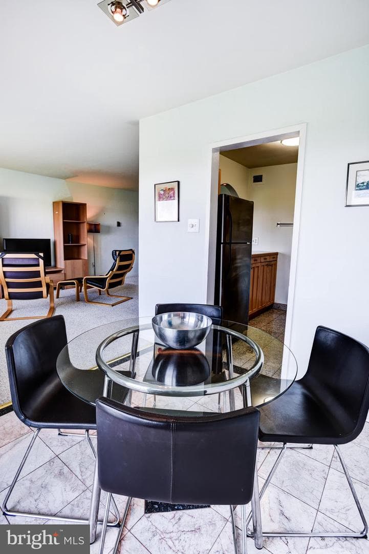 4201 Cathedral Avenue NW #1411e photo 24