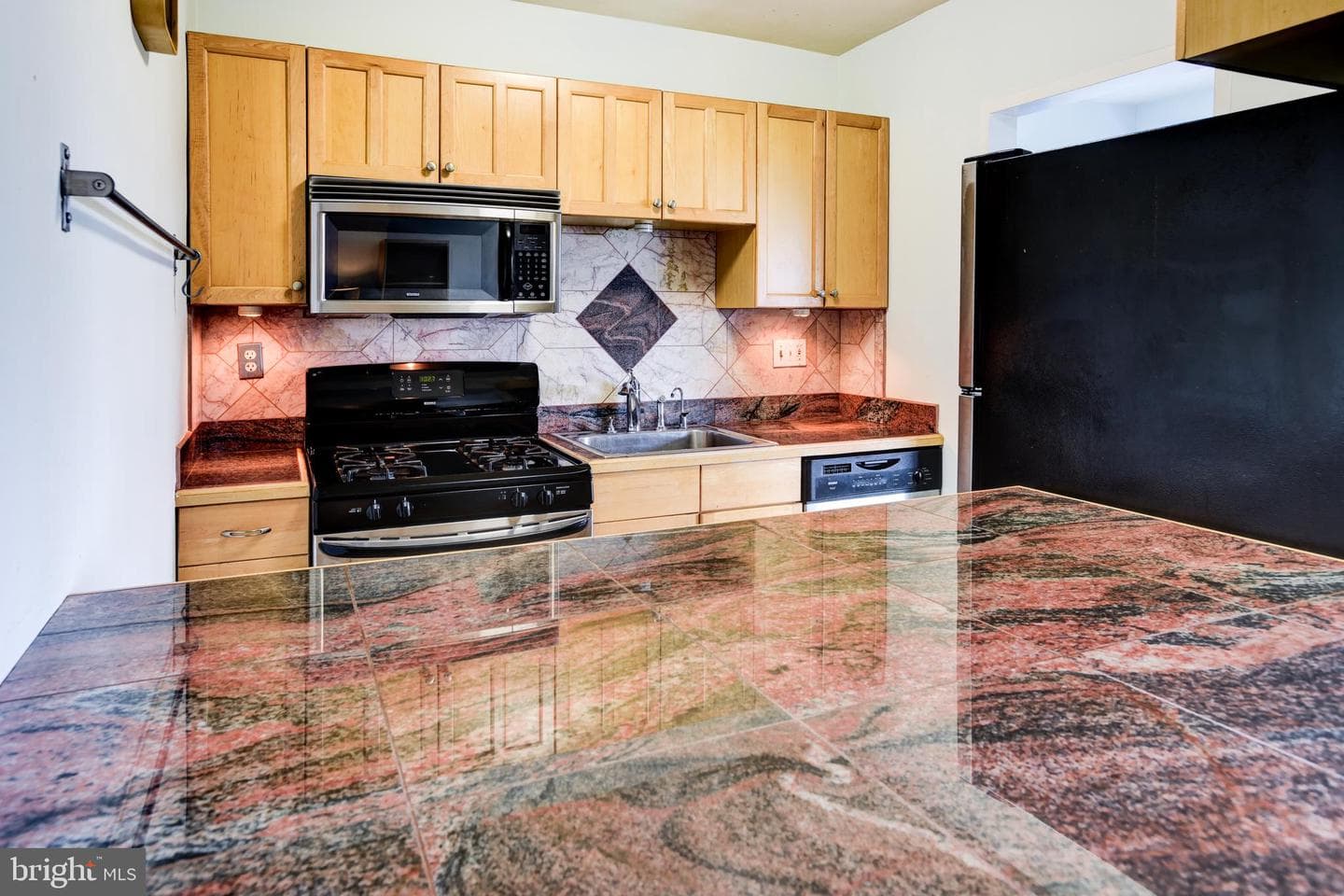 4201 Cathedral Avenue NW #1411e photo 27