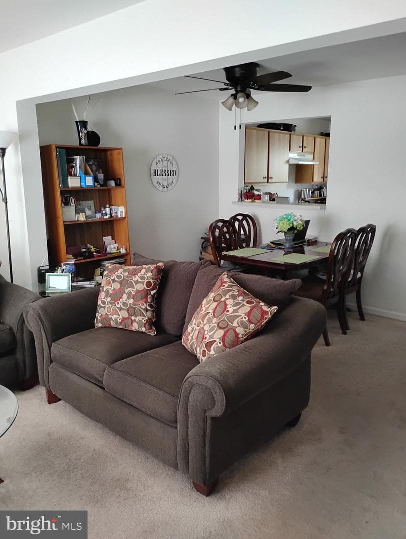 3910 Burns Court SE photo 9