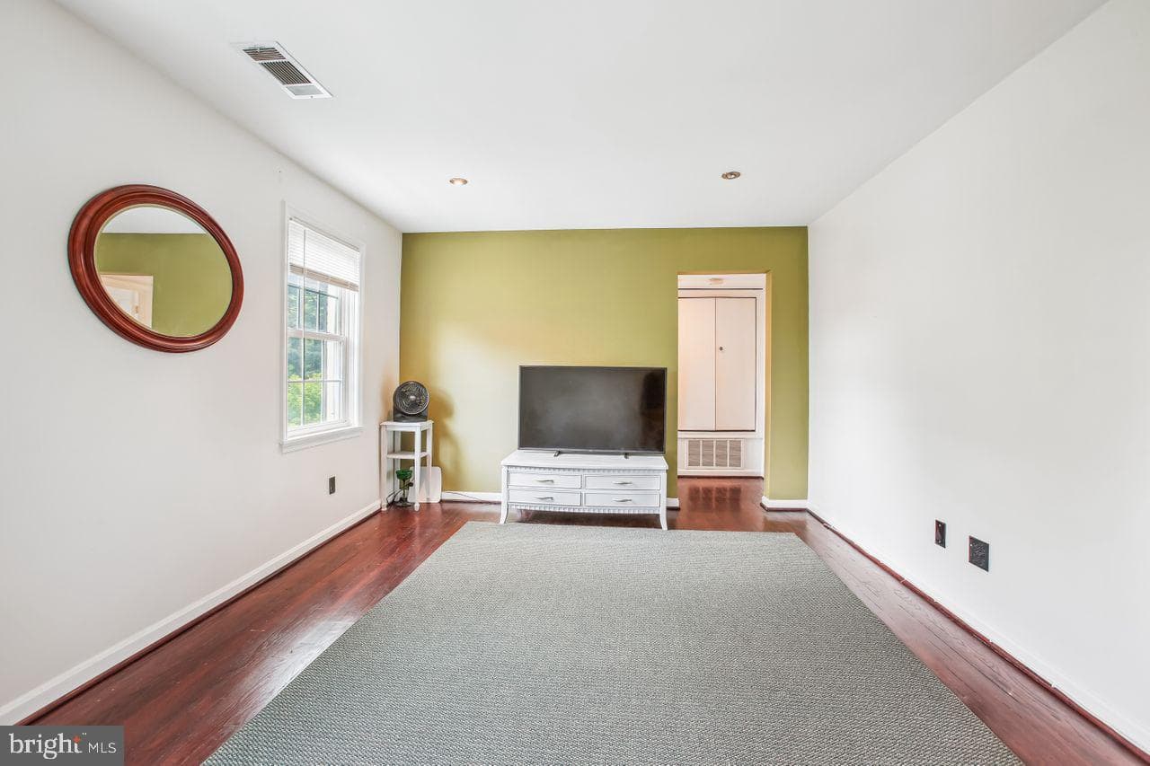 2015 37th Street SE #301 photo 11
