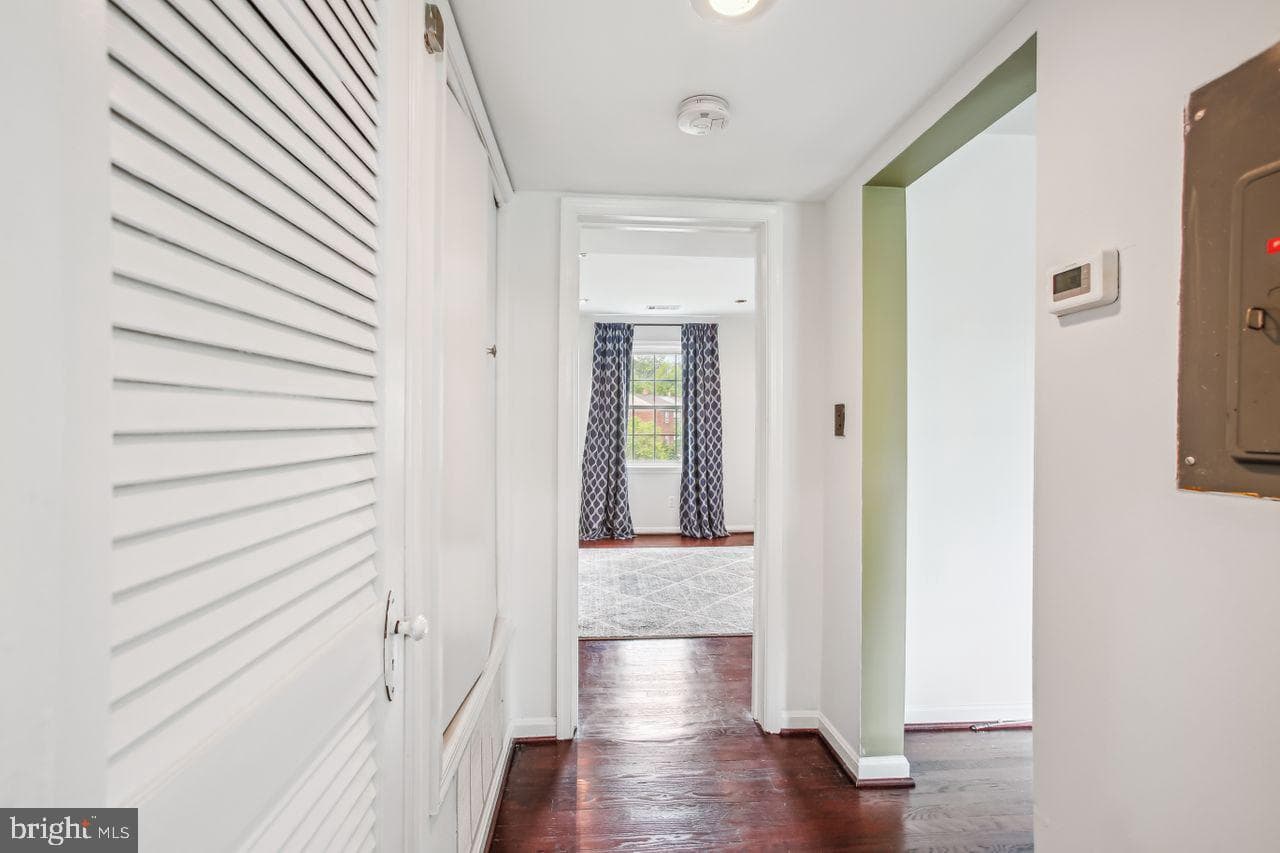 2015 37th Street SE #301 photo 16