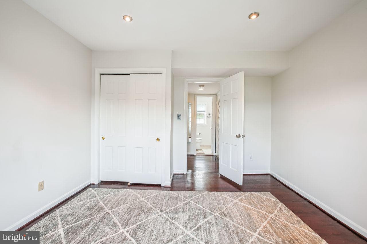2015 37th Street SE #301 photo 19