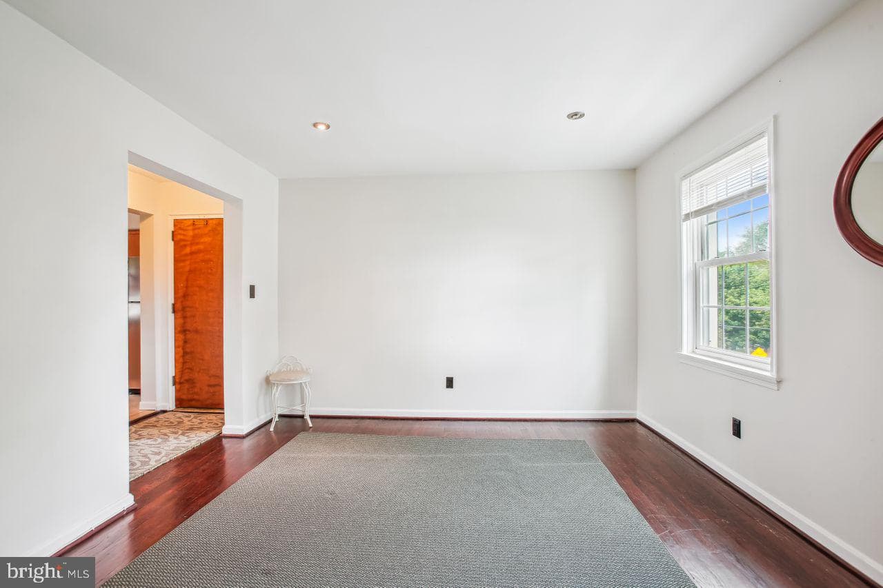 2015 37th Street SE #301 photo 8