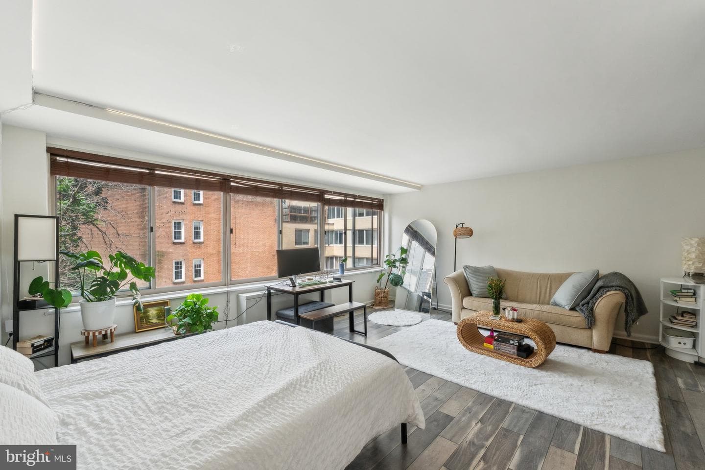 922 24th Street NW #212 photo 2