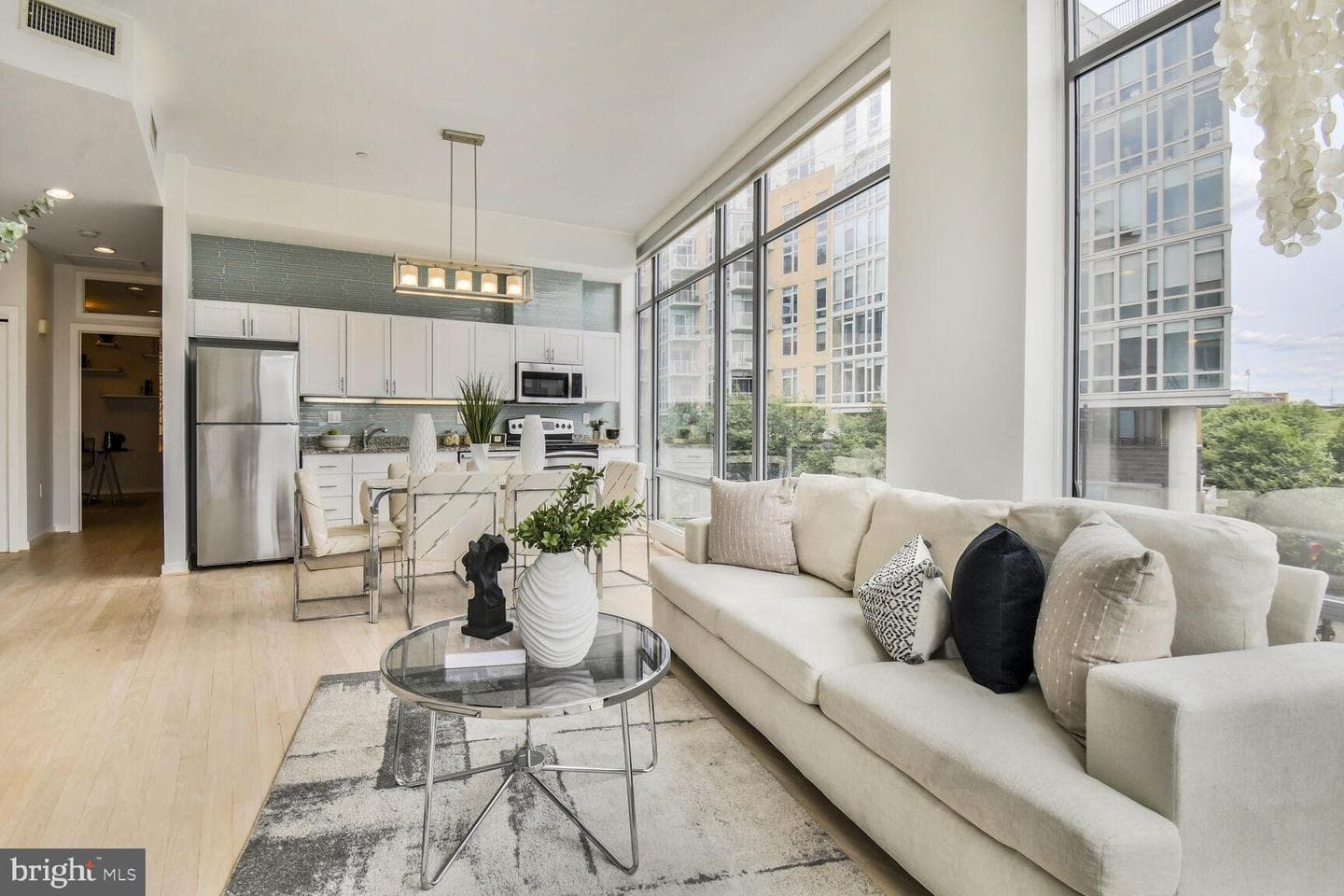 1414 Belmont Street NW #207 photo 8