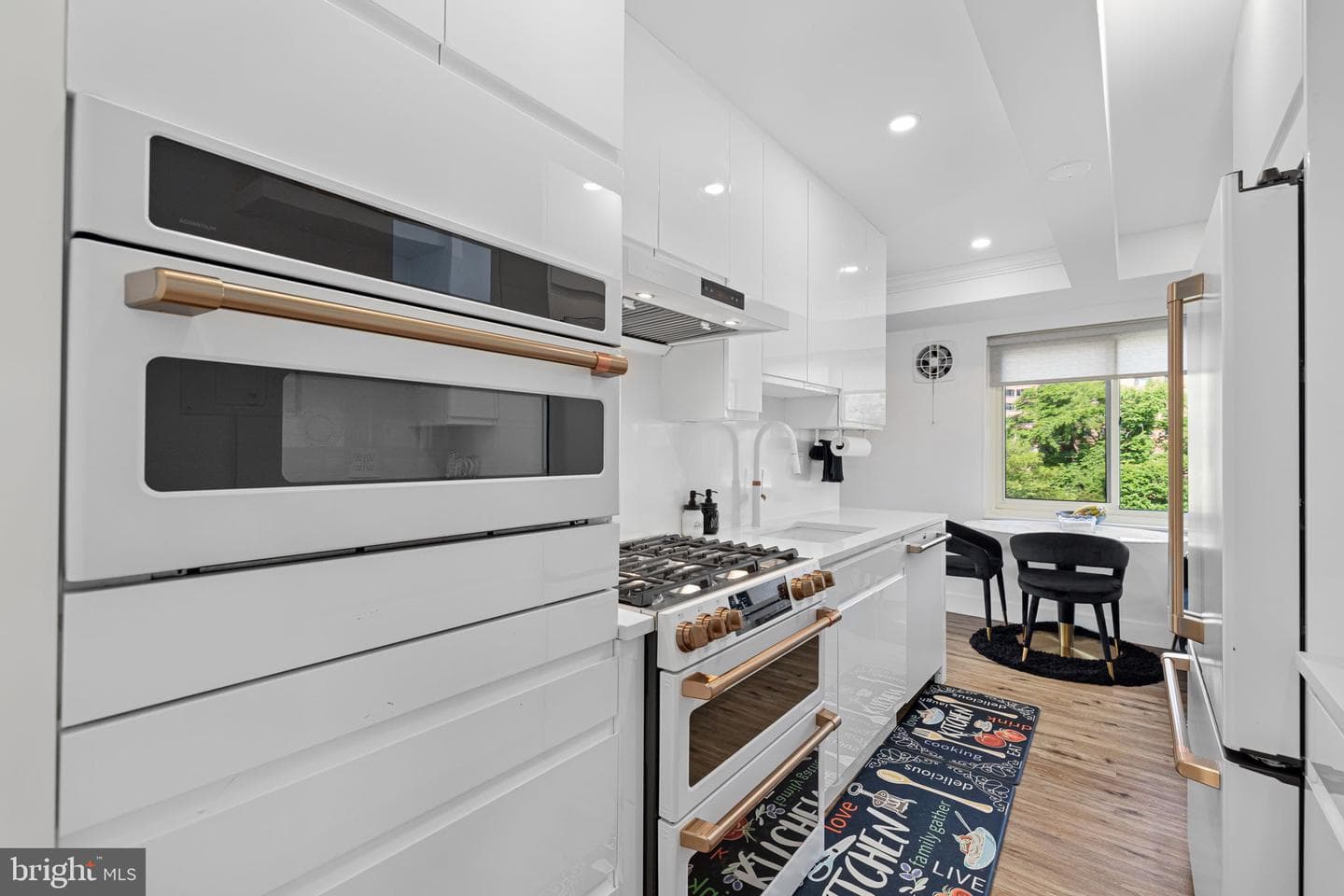 4201 Cathedral Avenue NW #415e photo 21