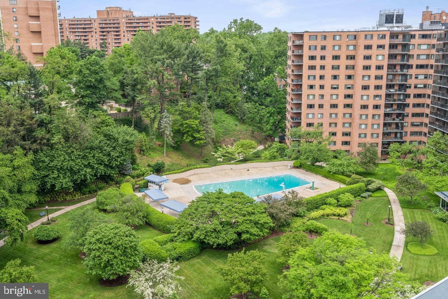 4201 Cathedral Avenue NW #415e photo 52